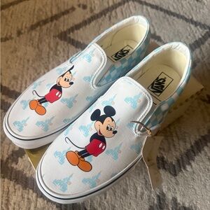 Disney × Vans Classic Slip-On '50th
Anniversary - Mickey Mouse'